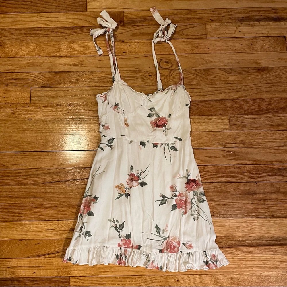 Like new white floral dress